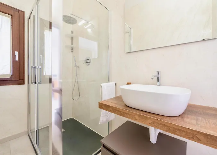 With Private Pool In Just Few Minutes From La Cinta - فيلة