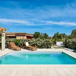 With Private Pool Via Tevere