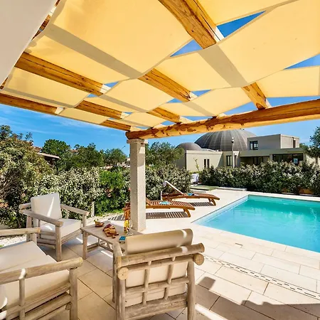 With Private Pool Via Tevere San Teodoro (Sardinia)