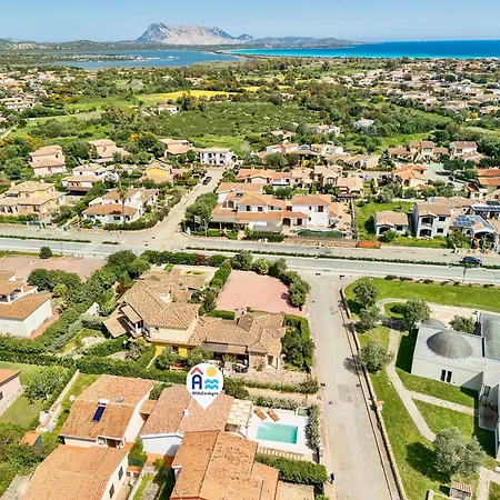 Villa With Private Pool In Just Few Minutes From La Cinta -